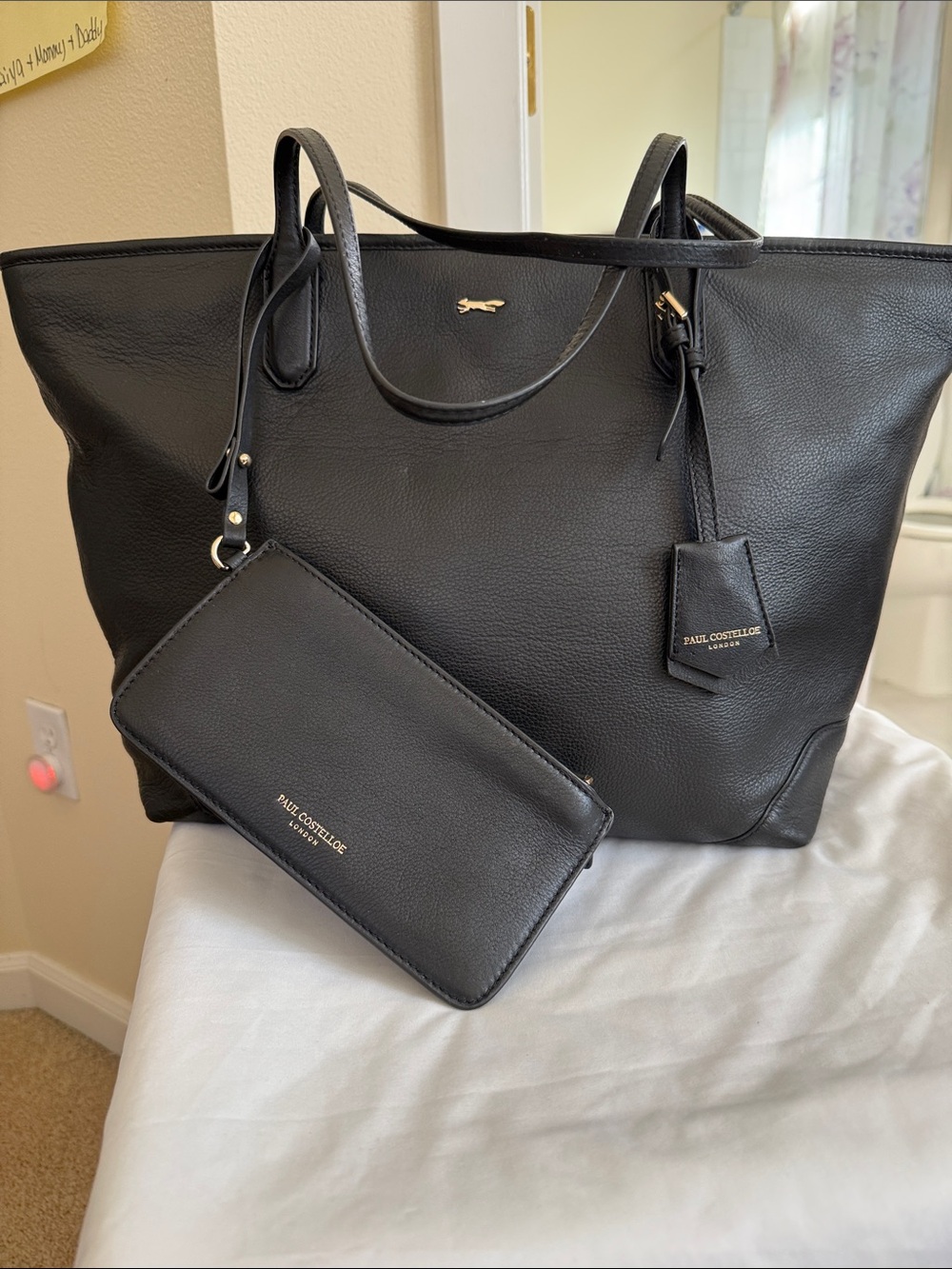 Paul Costelloe Classic Black Pebbled Leather Tote w/ Detachable Pouch, hang tag